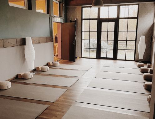 Mira Institut - Bildungsurlaub Kopf, Herz und Körper stärken – Ein psychologisches Resilienztraining mit sanften Bewegungseinheiten und Meditation
