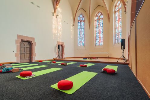 GBG Gesellschaft für ganzheitliche Persönlichkeitsentwicklung und betriebliche Gesundheitsförderung GmbH - Bildungsurlaub Fasten, Detox, Yoga, Wandern und Stressbewältigung in Theorie und Praxis