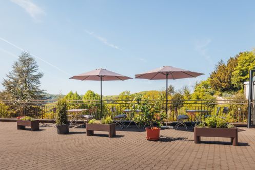 GBG Gesellschaft für ganzheitliche Persönlichkeitsentwicklung und betriebliche Gesundheitsförderung GmbH - Bildungsurlaub Fasten, Detox, Yoga, Wandern und Stressbewältigung in Theorie und Praxis