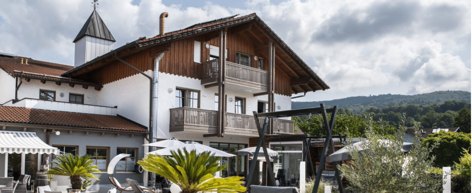 Natürlich Yoga - Bildungsurlaub Mehr Resilienz mit Atemarbeit, Yoga & Meditation im Wellnesshotel im Bayerischen Wald