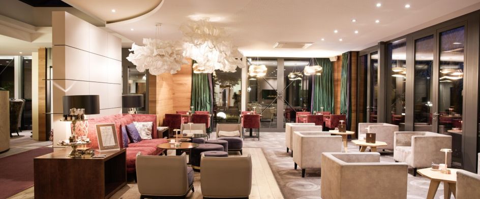 Natürlich Yoga - Bildungsurlaub Resilienter im Berufsalltag mit sanftem Yoga, Atemübungen & Meditation  im 4 Sterne Wellnesshotel im Westerwald