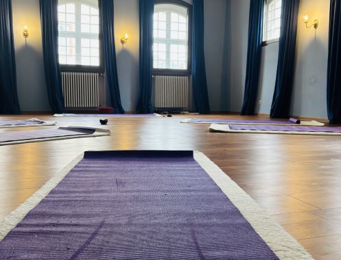 Purnima Yoga & Ayurveda - Bildungsurlaub Yoga & Ayurveda Auszeit für den Abeitsalltag