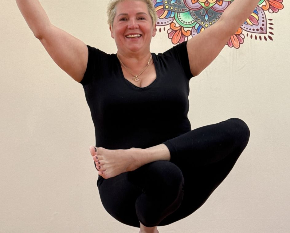 Rückenschule & Yoga Bremen - Bildungsurlaub Yoga Lehrer Ausbildung (200 Std.- Aliiance Yoga zertifiziert) – berufsbegleitend mit anerkannten Bildungsurlaubsmodul