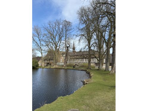 Rückenschule & Yoga Bremen - Bildungsurlaub 2027/Yoga & Wandern im historischen Kloster Loccum – Auszeit mit Bildungsurlaub