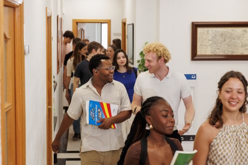 EUREKA. SCHOOL OF SPANISH LANGUAGE S.L. - Bildungsurlaub Spanisch Sprachkurs in Madrid – Bildungsurlaub (10 Tage)