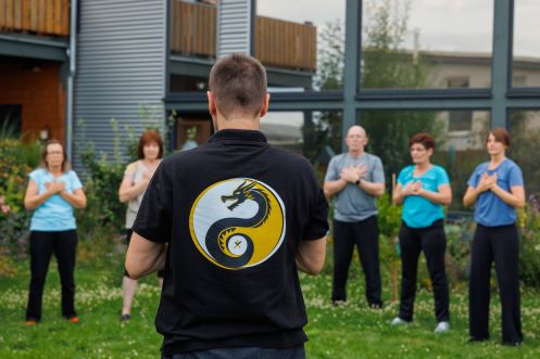 DURST-AKTIV - Bildungsurlaub “Stark im Beruf – Psychische Widerstandskraft “Resilienz” mit Achtsamkeit, Qigong und Tai Chi. Innere Stärke für äußeren Wandel: Resilienz als Schlüsselkompetenz