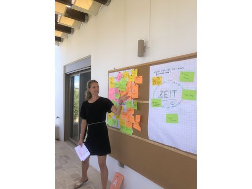 Villa Psili Retreats & Bildungsreisen - Bildungsurlaub LESS STRESS – Selbstführung, Resilienz und Stresskompetenz im Berufsalltag – Strategien zur nachhaltigen Sicherung der Arbeitsfähigkeit