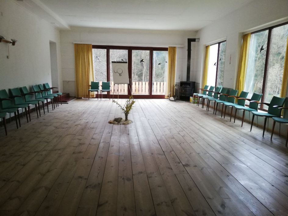 Jasmin Schwarberg - zurück zu mir - Bildungsurlaub Resilienz- und Stresskompetenztraining für berufstätige Mütter im Spannungsfeld von Familie und Beruf – zwischen Mental Load, Job und Kind / inklusive Kinderbetreuung