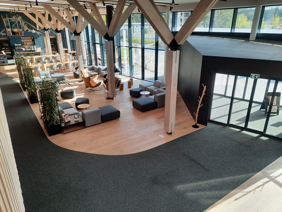 flow-yoga binz - Bildungsurlaub Stressbewältigung und Rückengesundheit im Berufsalltag – Methoden aus Yoga, Achtsamkeit und Gesundheitsprävention