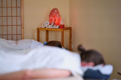Oase - Ayurvedapraxis und Seminarzentrum - Bildungsurlaub Ayurveda Massage Ausbildung in Bad Meinberg  NRW