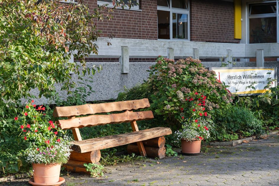 Oase - Ayurvedapraxis und Seminarzentrum - Bildungsurlaub Resilienz und Selbstfürsorge mit Yoga und Ayurveda in NRW