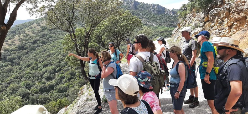 Academia Pradoventura - Bildungsurlaub Termine 2027: Spanisch-Superintensivkurs für alle Niveaus + Wandern im Naturpark Sierra de Grazalema in Andalusien 1 Woche