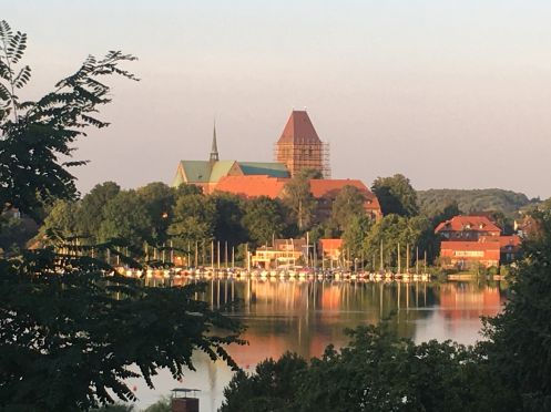 Praxis Dennis Knorr - Bildungsurlaub Sommer am See!  “Leichtigkeit finden – Feldenkrais®” am Ratzeburger See mit Dennis Knorr