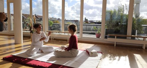 ESI Berlin - Bildungsurlaub Innere Stärke und mentale Klarheit – Selbsthypnose und Shiatsu für nachhaltige Selbstregulation