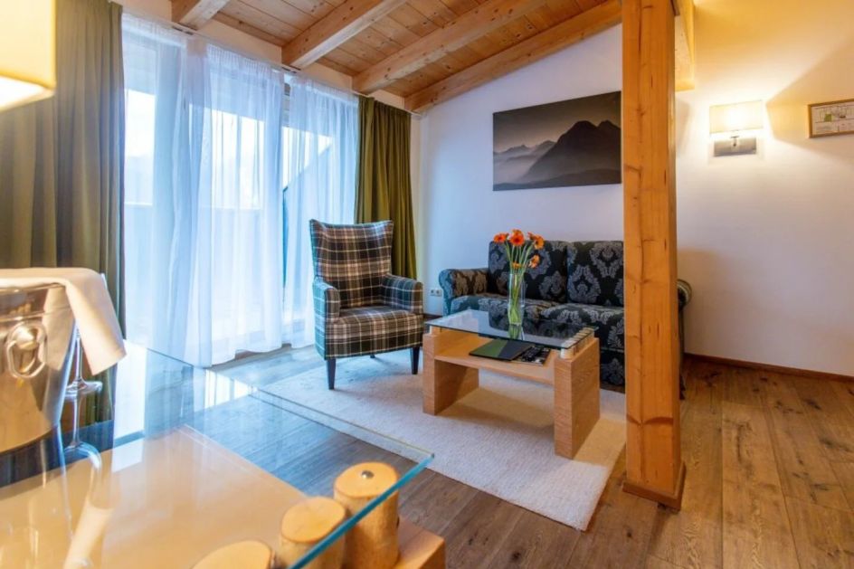 Let's Flow GmbH - Bildungsurlaub Skifahren und Resilienz stärken in Seefeld