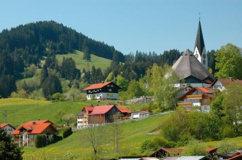 Let's Flow GmbH - Bildungsurlaub Wandern und Resilienz stärken im Allgäu