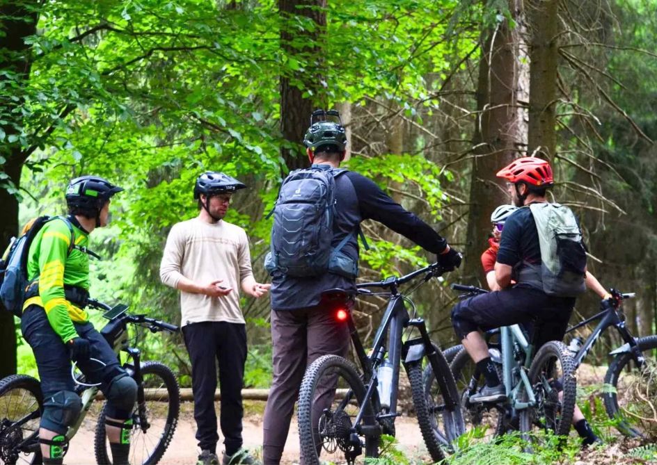 Let's Flow GmbH - Bildungsurlaub Mountainbiken und Resilienz stärken in Bad Orb
