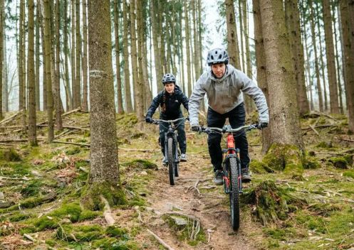 Let's Flow GmbH - Bildungsurlaub Mountainbiken und Resilienz stärken in Bad Orb