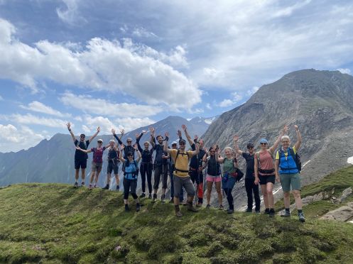 Let's Flow GmbH - Bildungsurlaub Wandern und Resilienz stärken in Kaprun