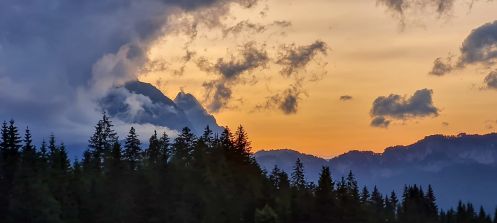 Let's Flow GmbH - Bildungsurlaub Wandern und Antistresstrainer*in werden in St. Johann