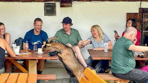 Let's Flow GmbH - Bildungsurlaub Wandern und Kommunikationsfähigkeit stärken in St. Johann