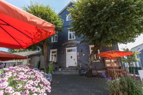 Let's Flow GmbH - Bildungsurlaub Wandern und Resilienz stärken in Bad Berleburg