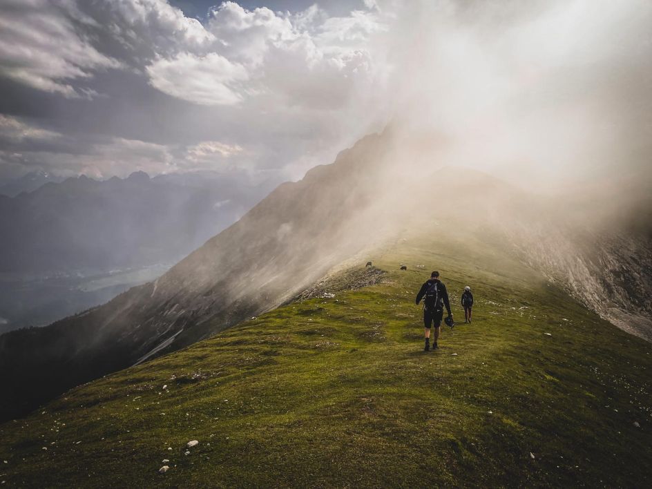 Let's Flow GmbH - Bildungsurlaub Wandern und Ressourcen bewusst nutzen in Kaprun