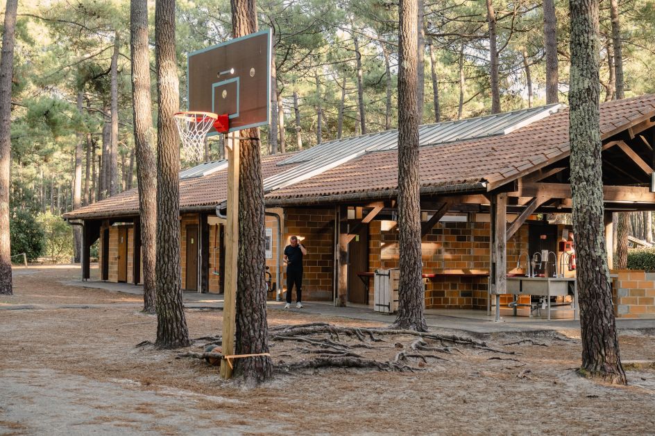 Let's Flow GmbH - Bildungsurlaub Surfen und Resilienz stärken in Carcans Plage