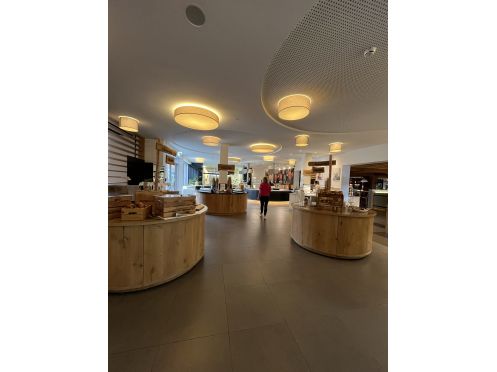 Let's Flow GmbH - Bildungsurlaub Skifahren und Selbstwahrnehmung schärfen in St. Johann