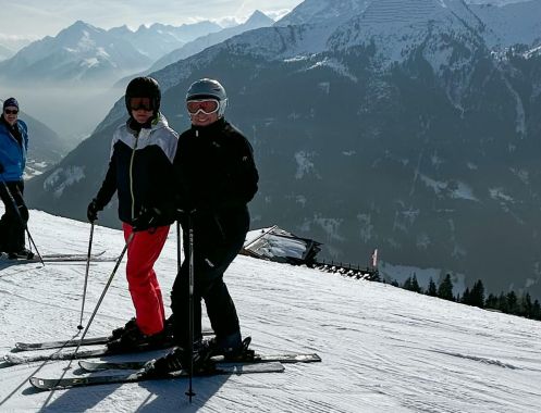 Let's Flow GmbH - Bildungsurlaub Skifahren und Selbstwahrnehmung schärfen in TUX