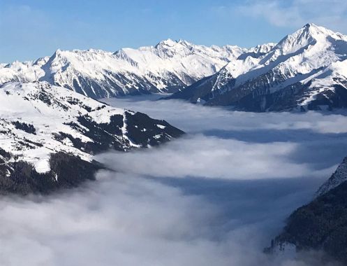Let's Flow GmbH - Bildungsurlaub Skifahren und Selbstwahrnehmung schärfen in TUX