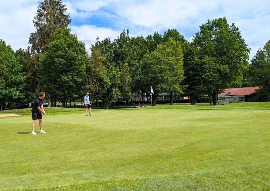 Let's Flow GmbH - Bildungsurlaub Golfen und Resilienz stärken in Bad Griesbach mit Nicolas Zimmermann