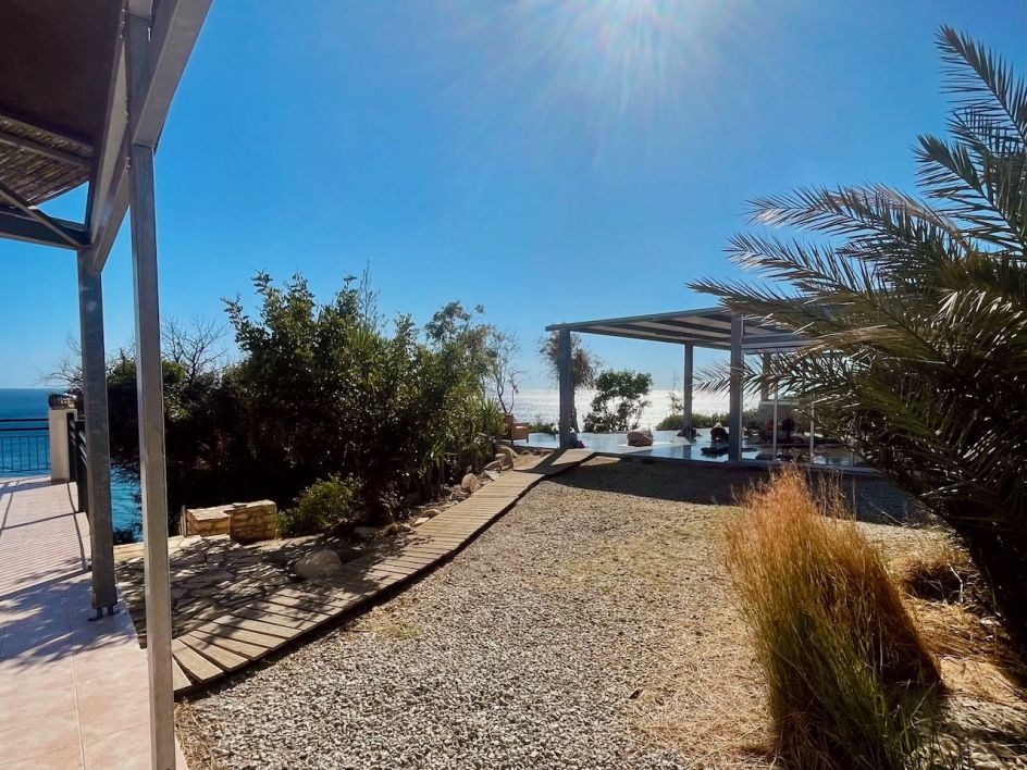 SAKTI YOGA - Bildungsurlaub Yoga Woche auf Kreta im September 2026: Das (Berufs-) Leben bewusst gestalten!