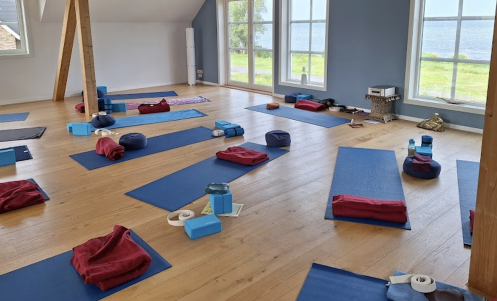 Institut für gesundes Arbeiten - Bildungsurlaub Qigong und Ergonomie am Arbeitsplatz