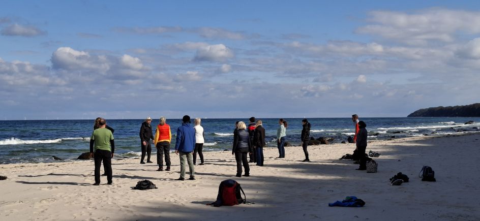 Institut für gesundes Arbeiten - Bildungsurlaub Qigong und Ergonomie am Arbeitsplatz