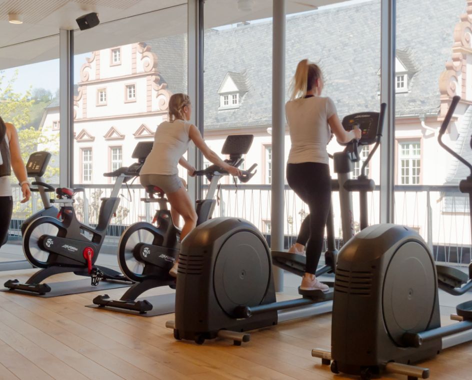 Naturheilpraxis & Yogaschule am Hengstbach - Bildungsurlaub Yoga & Wellness im Thermenhotel Bad Ems