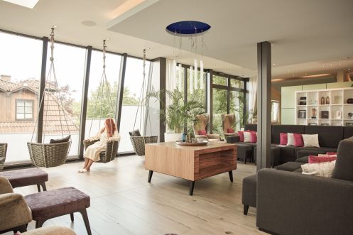 Naturheilpraxis & Yogaschule am Hengstbach - Bildungsurlaub Yoga, Atem & Meditation im 4*Wellnesshotel / Westerwald