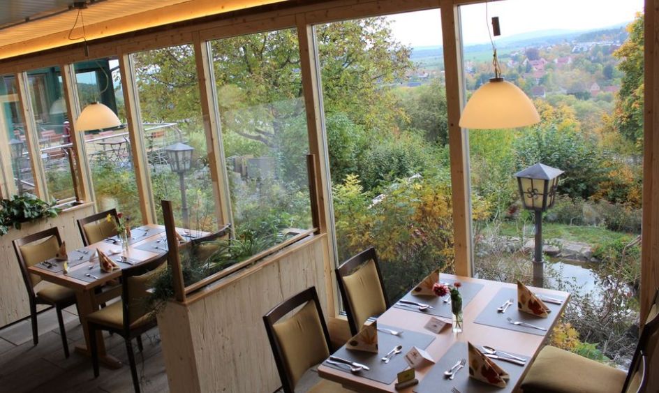 Naturheilpraxis & Yogaschule am Hengstbach - Bildungsurlaub Ayurveda & Yoga mit Wellness (Rhön)