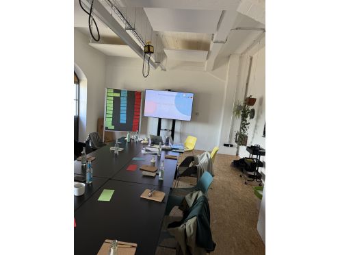 upskill'd - Bildungsurlaub “Mit dir geht’s up!” Dein ganzheitlicher Allrounder für Ernährung, Stressmanagement/Resilienz und Bewegung (Yoga) im Mainzer Zollhafen