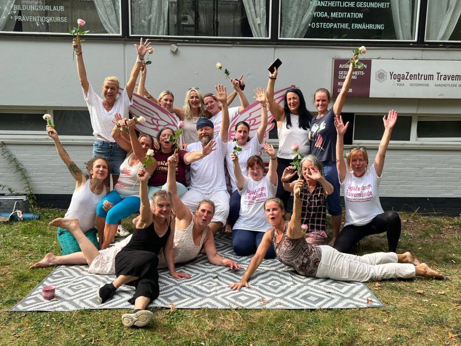 Yogazentrum Travemünde - Bildungsurlaub 200h Yogalehrerausbildung Kompakt in Travemünde an der Ostsee