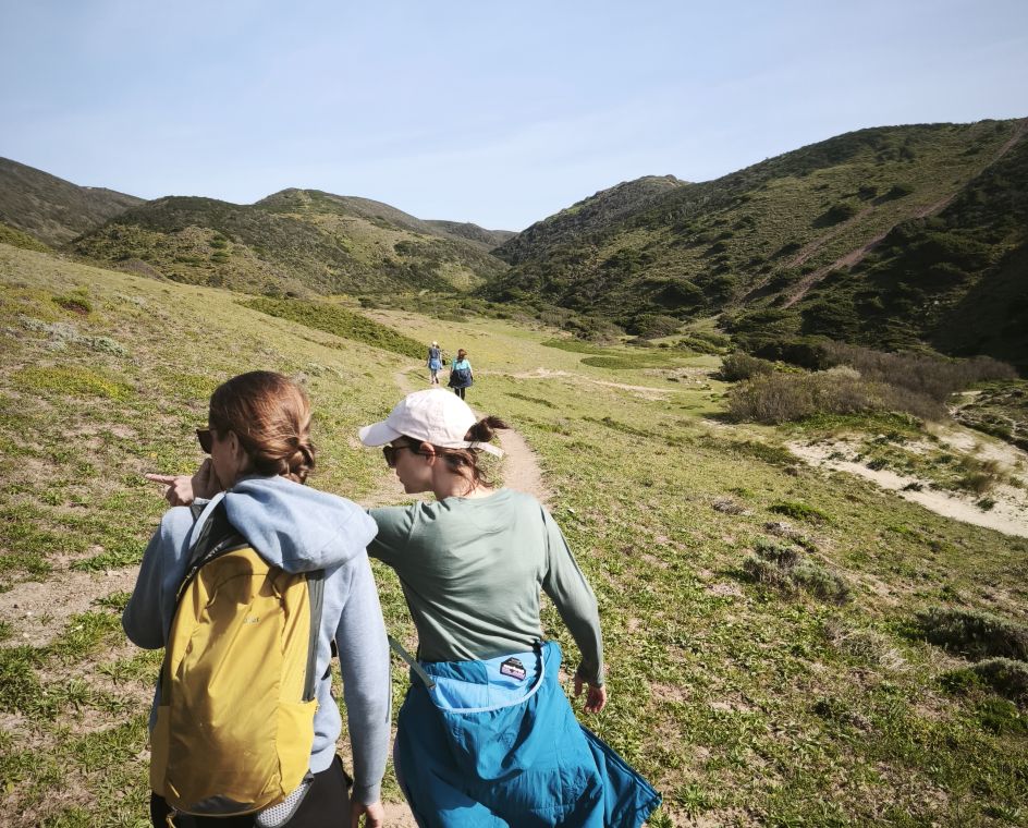 Yvonne Braun WOOD-YOGA Gesundheit & Vorsorge - Bildungsurlaub Wechseljahre verändern Entscheiderinnen: Her MenoTreat goes Portugal – Peri/Menopause at Work –How to Make Better Decisions During Menopause