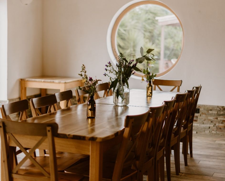 Yvonne Braun WOOD-YOGA Gesundheit & Vorsorge - Bildungsurlaub Wechseljahre verändern Entscheiderinnen: Her MenoTreat goes Portugal – Peri/Menopause at Work –How to Make Better Decisions During Menopause