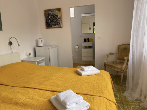 Daniela Koll, Sanftes Yoga & Entspannung - Bildungsurlaub Yoga Gesundheitswoche & Bildungsurlaub in Denia, Spanien