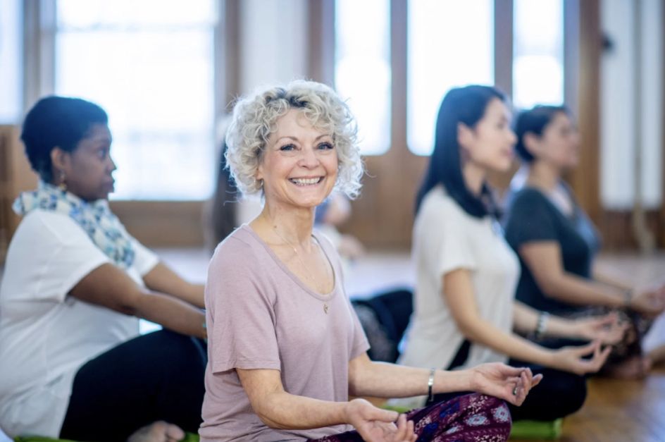 Akademie der Kulturen NRW - Bildungsurlaub Yoga, Achtsamkeit & Naturerfahrung – RESILIENZ stärken für den (Berufs-) Alltag im Kloster Steinfeld