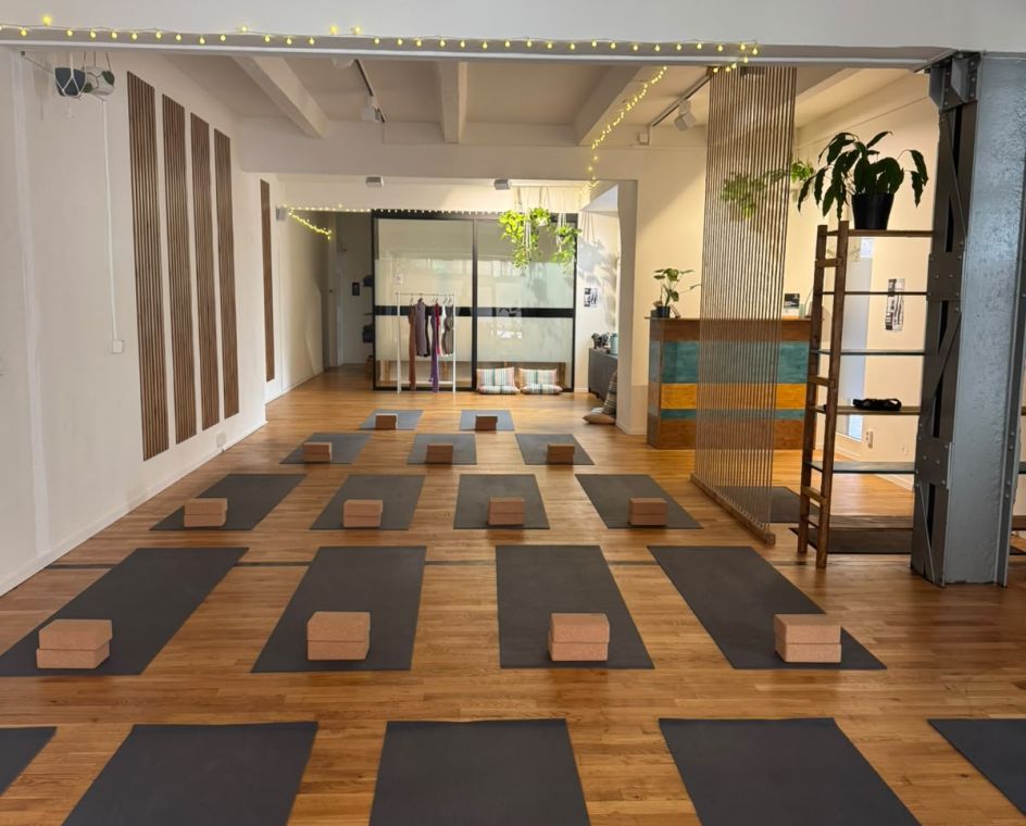 Rocket Station Yoga Berlin - Bildungsurlaub Reset Week – The Rocket Station Method – Practical tools for a healthier everyday life.