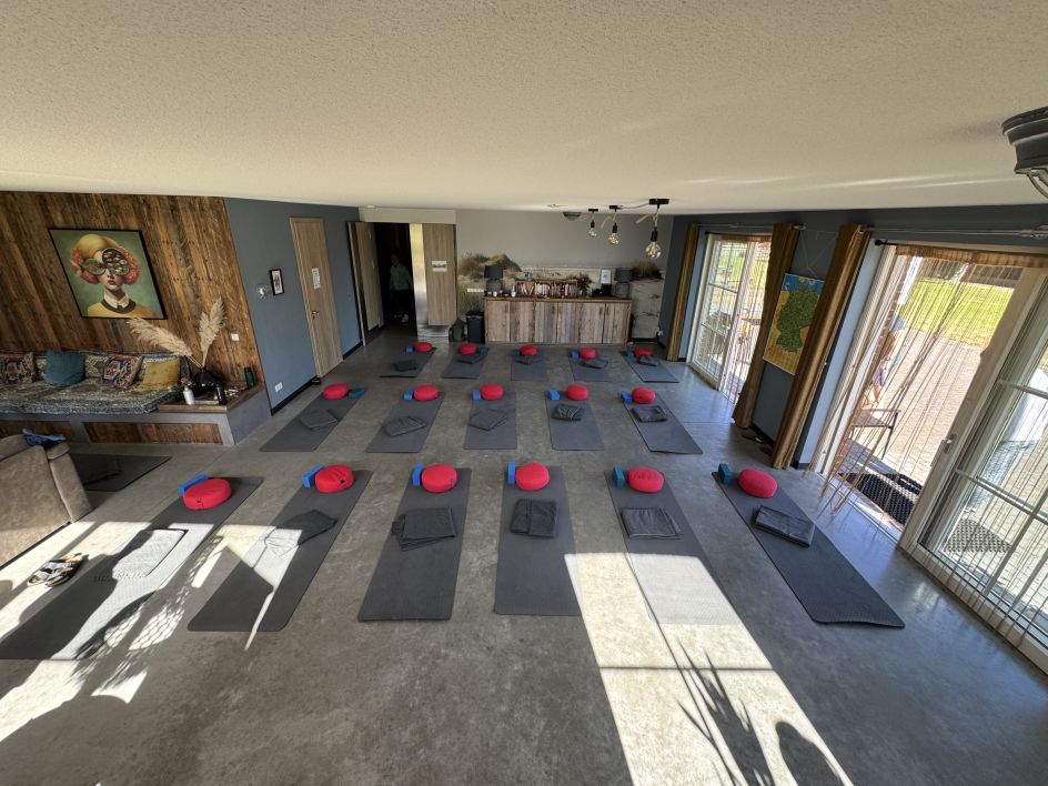 Schierlicht - Bildung + Urlaub + Inspiration - Bildungsurlaub Stressbewältigung auf Schiermonnikoog mit Schwerpunkt Yoga – 2704YOGA01